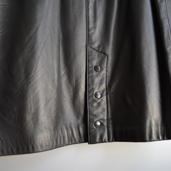 • MAXIMA LEATHER PENCIL SKIRT • - Picture 5 of 6